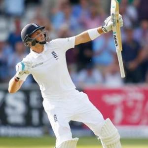 Root leads new-look England's recovery with unbeaten ton