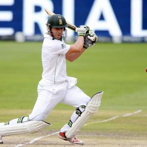 Check out the Top 10 Test batsmen: De Villiers 1, Pujara 8