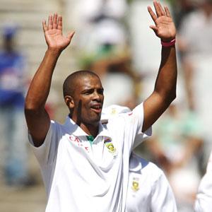 Philander replaces India's Ashwin as the No.1 Test all-rounder