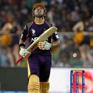 Gambhir reprimanded for kicking a chair, Kohli also fined