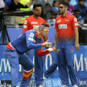 Delhi Daredevils face a must-win situation against Hyderabad