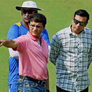 English experience will help Indians in Australia tour: Laxman