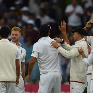 1st Test: Stokes seals tense England win over Bangladesh