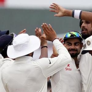India should continue being aggressive, play five bowlers: Vaas