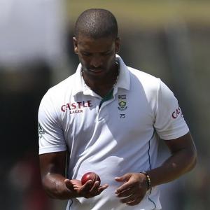 Philander to miss two England Tests but Steyn may return