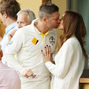 Australia captain Clarke to become a daddy