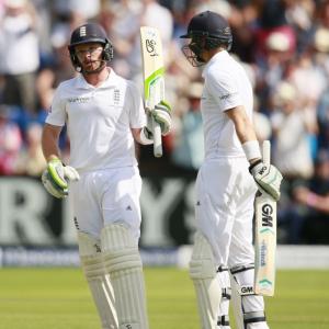 Ashes: England set Australia 412 to win first Ashes Test