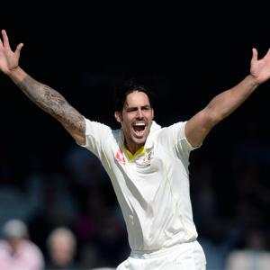 Mitchell Johnson fifth Australian entry in '300 wickets' club