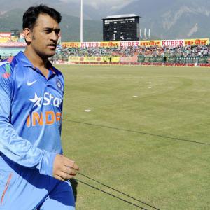 Dhoni's childhood coach gives his reasons for India's loss in Bangladesh