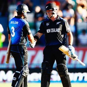 Vettori passes 300 as New Zealand ease to win over Afghanistan