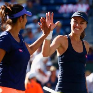 Miami Open: Sania-Hingis enter doubles semis