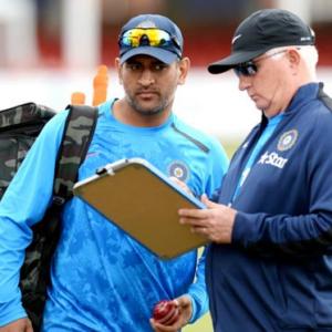 'Indian or a foreigner, appoint the best as Team India coach'