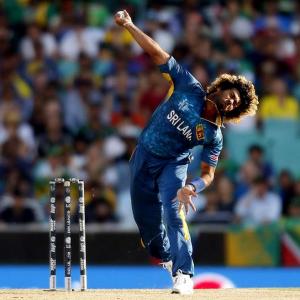 Malinga steps down as Sri Lanka captain ahead of World T20