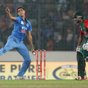 Nehra has proved age is just a number: Gavaskar