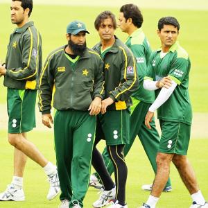 Why Pak cricketers are retiring in large numbers