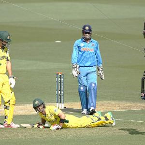 Dhoni, Smith think Spidercam not too friendly an interference