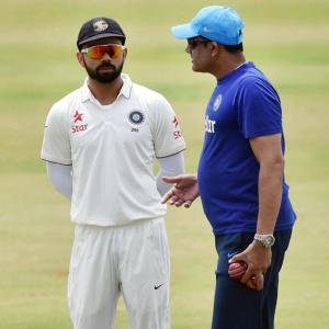 First time a known fighter like Anil did not stand up: Gavaskar