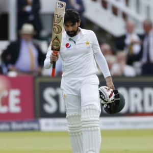 Pakistan vs England: Misbah's historic ton puts Pak on top at Lord's