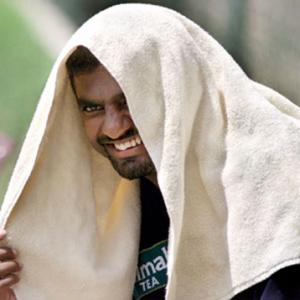 Muralitharan roped in by Australia as spin consultant for Lanka tour