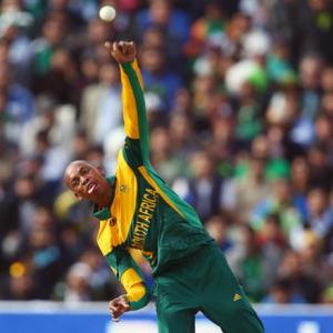 South Africa's WT20-bound spinner Phangiso suspended over illegal action
