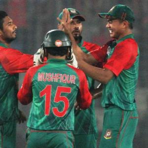 Asia Cup: Bangladesh upset Pakistan, set up title date with India