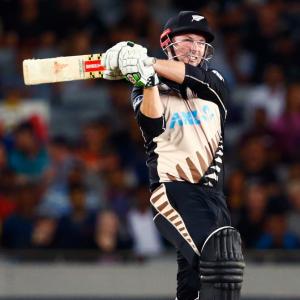 Munro, Anderson shine as NZ thrash Sri Lanka in WT20 warm-up