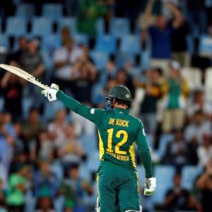 De Kock's stunning 178 gives South Africa massive win vs Australia