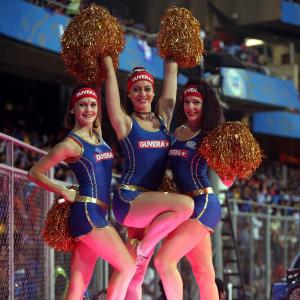 Twitter, Facebook purchase tenders for IPL media rights