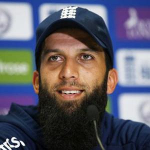 England's Moeen fit to return ahead of Ashes opener