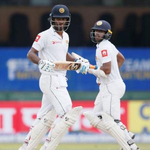 2nd Test: Mendis-Karunaratne fight back to take Lanka to 209/2 vs India