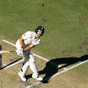 Protect England tail from 'bodyline', Atherton tells umpires