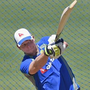 Smith rejects Bhajji's taunt, says can compete against India