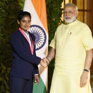 PHOTOS: PM Modi interacts with women's cricket team