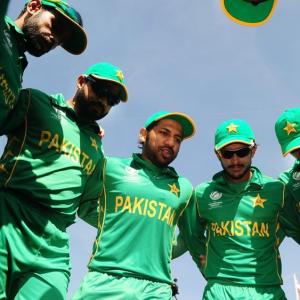 Pakistan Captain Sarfraz spurns bookie