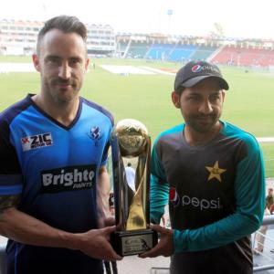 Can World XI series herald return of international cricket in Pakistan?
