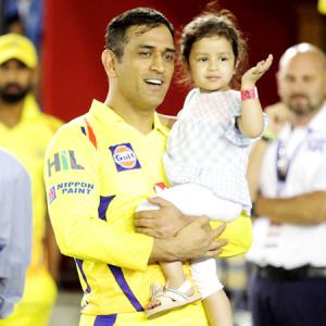 Don't need to use my back as my arms can do the job: Dhoni