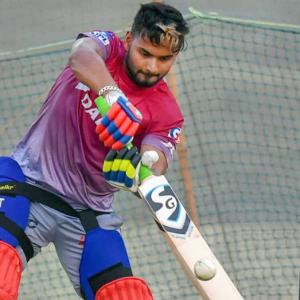Maiden call-up for Pant as India prepare Dhoni's succession plan