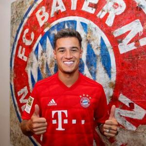 Soccer Extras: Bayern sign Coutinho on loan from Barca