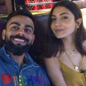 Kohli's special 'anniversary gift' for his wife!
