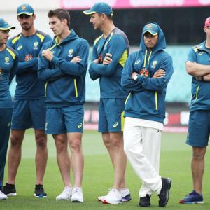 Australia team needs complete overhauling, reckons Vaughan