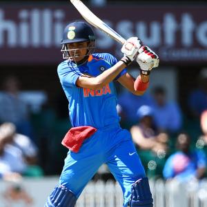 Kohli-less India could try out rookie Gill in Hamilton ODI