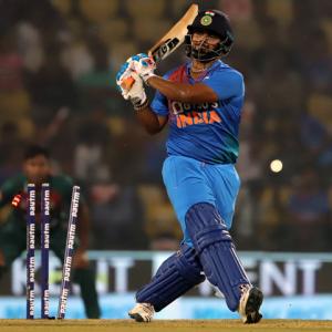 Pant needs to be given enough opportunities: Gavaskar