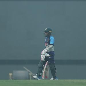 WATCH: Bangladesh players practice in smog-hit Delhi