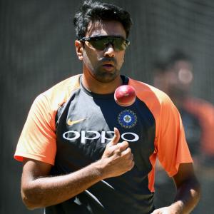 You can't keep Ashwin out of ODIs, T20s, says Saqlain