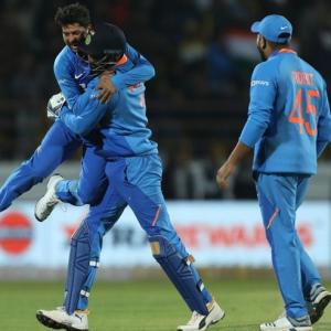 PHOTOS: India vs Australia, 2nd ODI