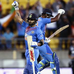 PIX: India edge past NZ again in Super Over thriller