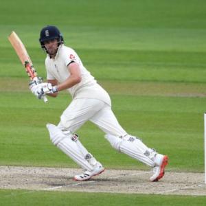 PHOTOS: England fightback after rocky start on Day 1