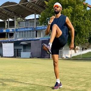 Krunal Pandya resumes outdoor training
