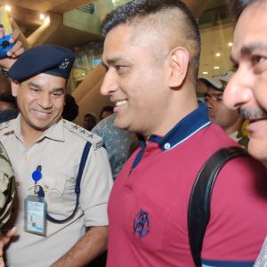 SEE: Dhoni receives a rousing welcome in Chennai