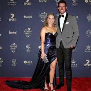 Starc cuts short SA tour to watch wife Healy in final